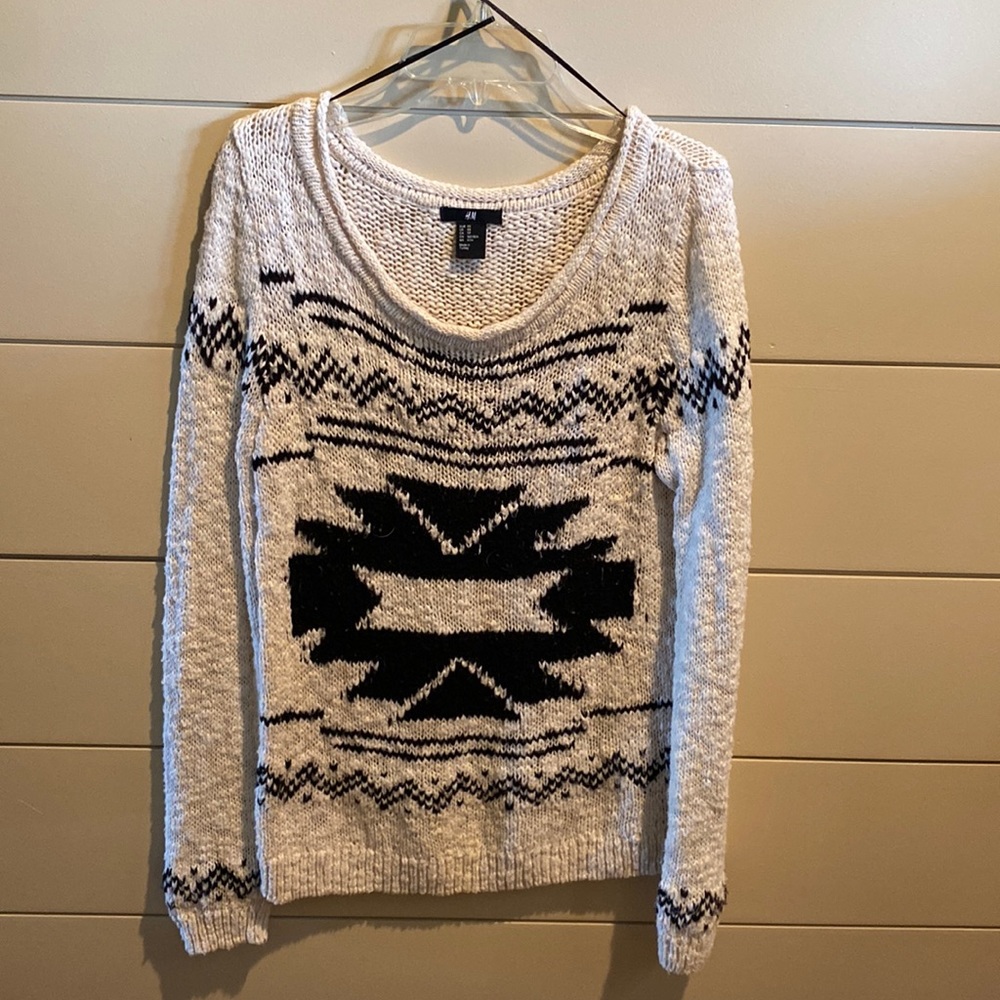 H&M sweater